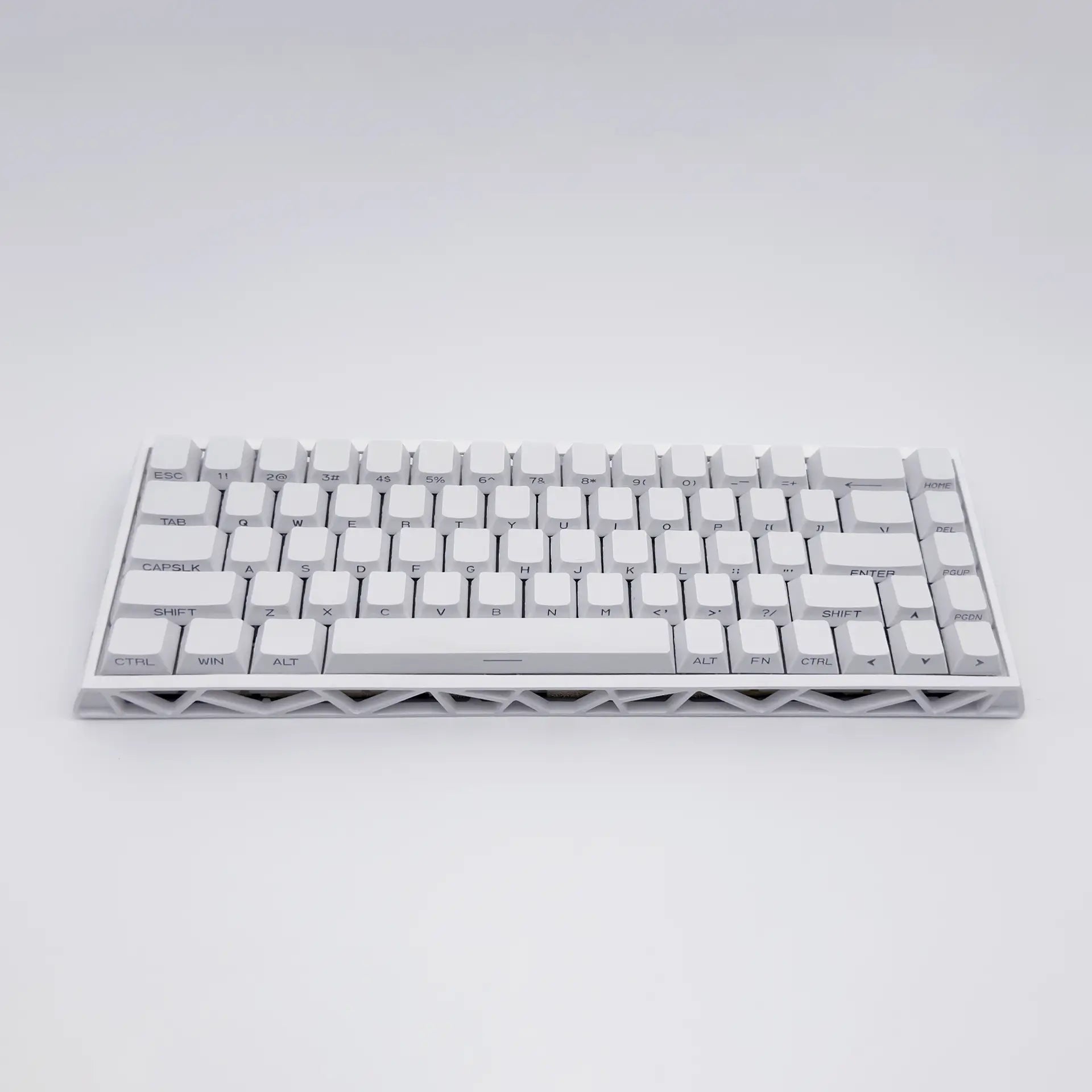 KX68 White